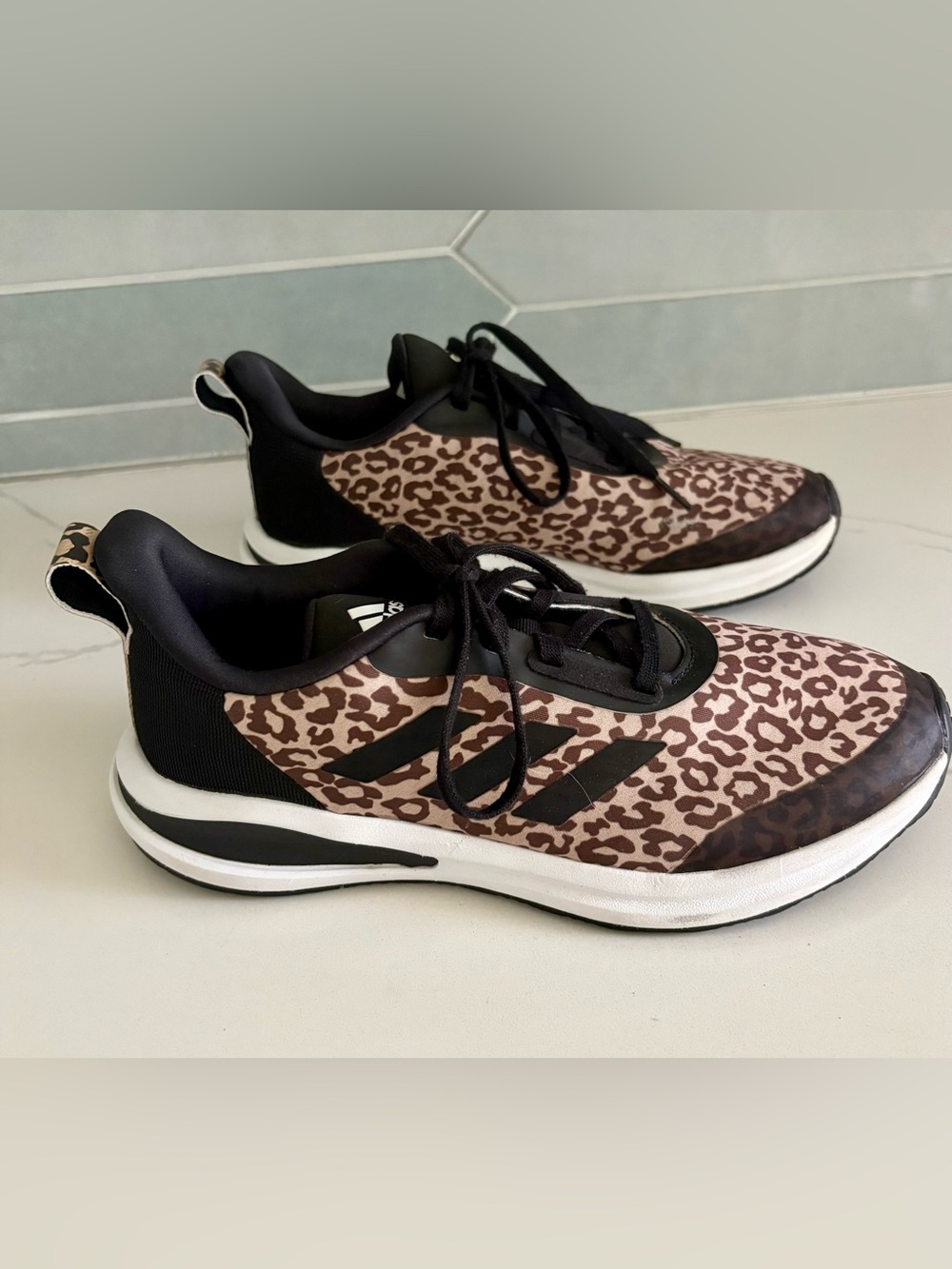 Adidas FortaRun "Leopard Print" Core Black / White Running Shoes Size 5.5
